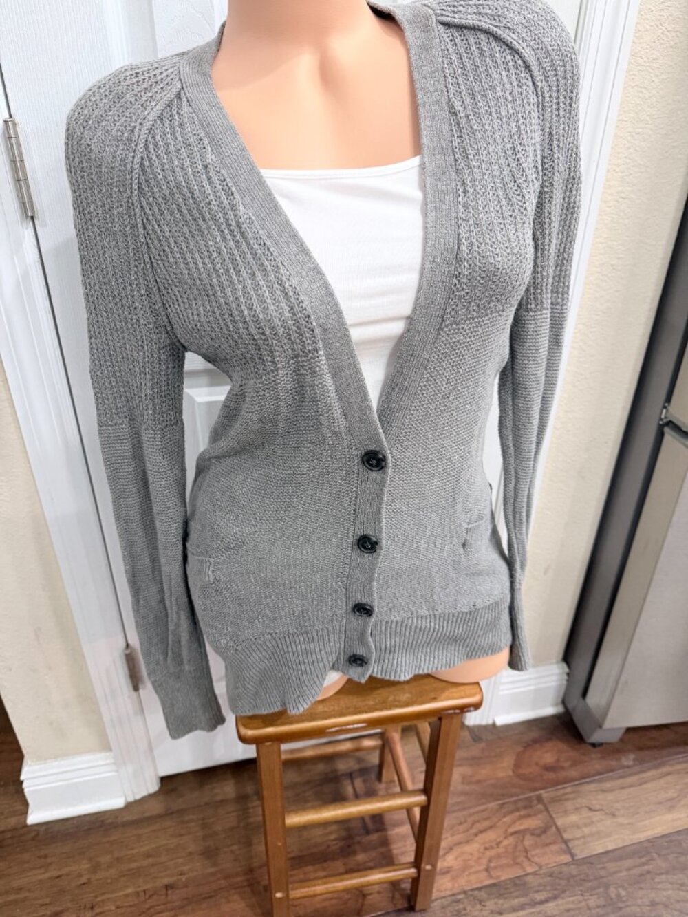 American Eagle Outfitters Gray Longline Cardigan Small Lightweight Open Knit